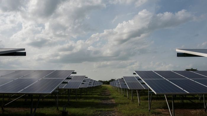 Bulutlu Havalarda Güneş Panelleri Enerji Üretmeye Devam Eder mi?