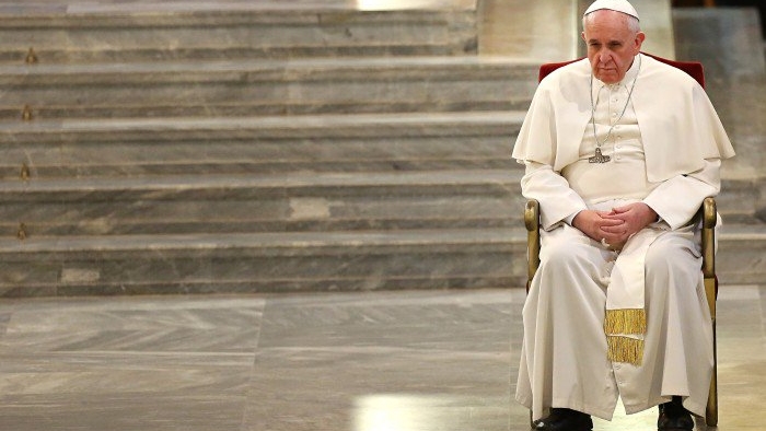 Papa Francis Lesvos Deprem Sandığı'na 50.000 Euro Bağışladı