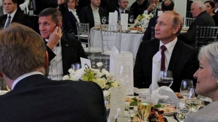 Putin Cumhurbaşkanı Trump'in eski danışmanı Flynn ile olan bağları çalıyor